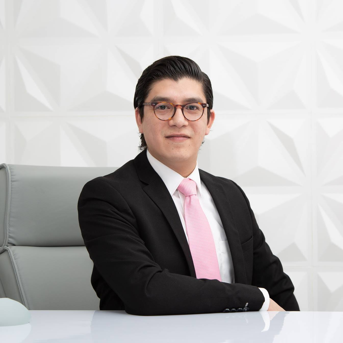 Dr. Rubén Cueto